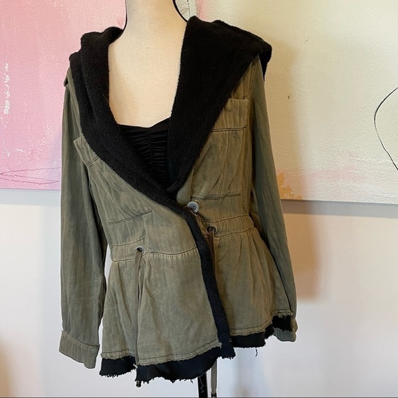 Free People Drawcord Waist Slouchy Jacket Small Olive Green Fleece Interior. - Picture 2 of 11